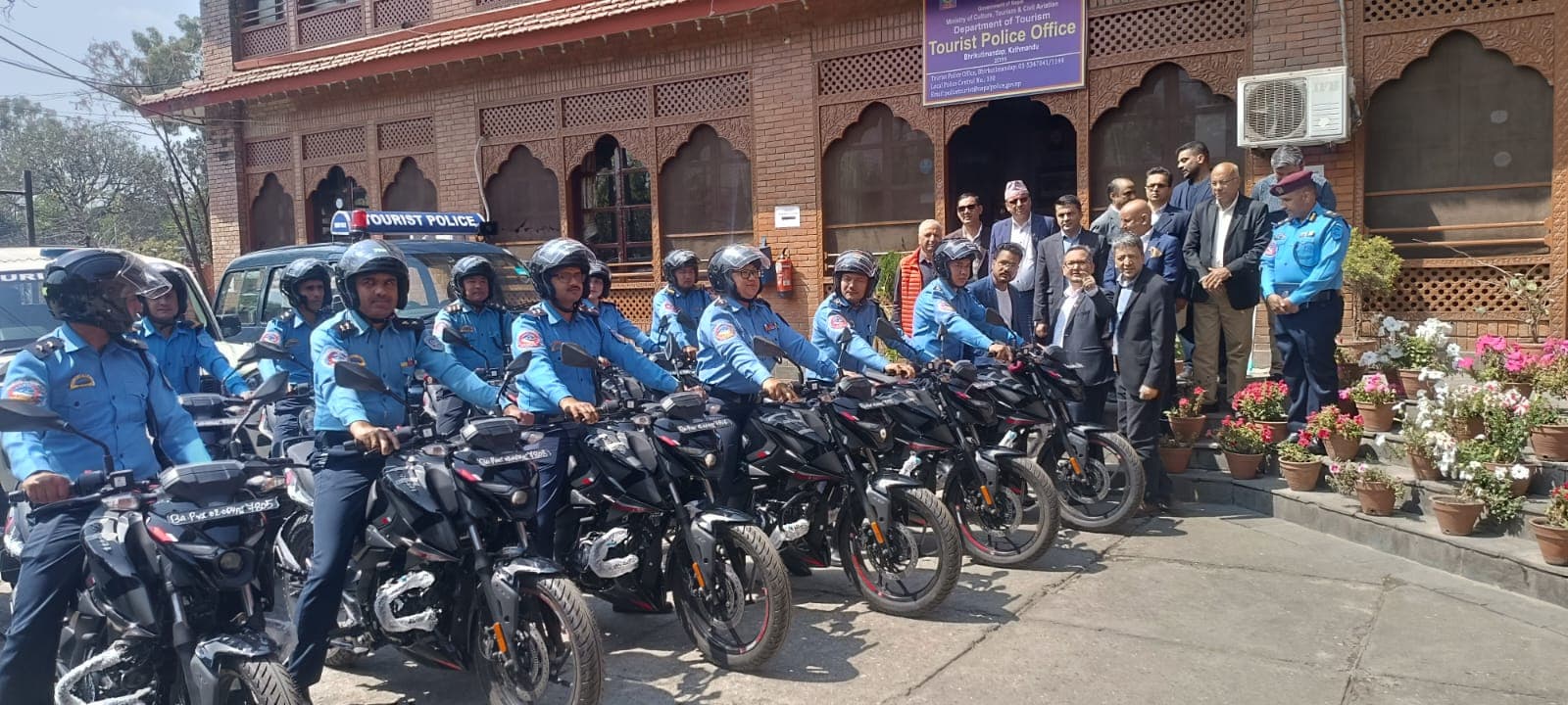 पर्यटक प्रहरीलाई १४ वटा मोटरसाइकल हस्तान्तरण