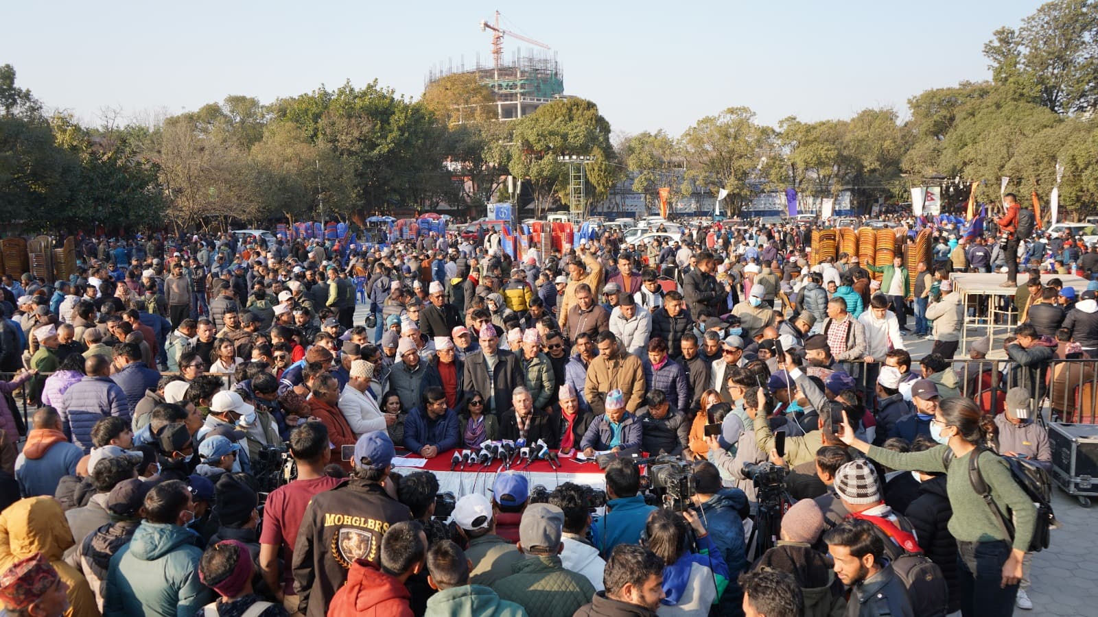  विशेष महाधिवेशनको बन्दसत्र : कांग्रेस फुट्छ कि जुट्छ ?