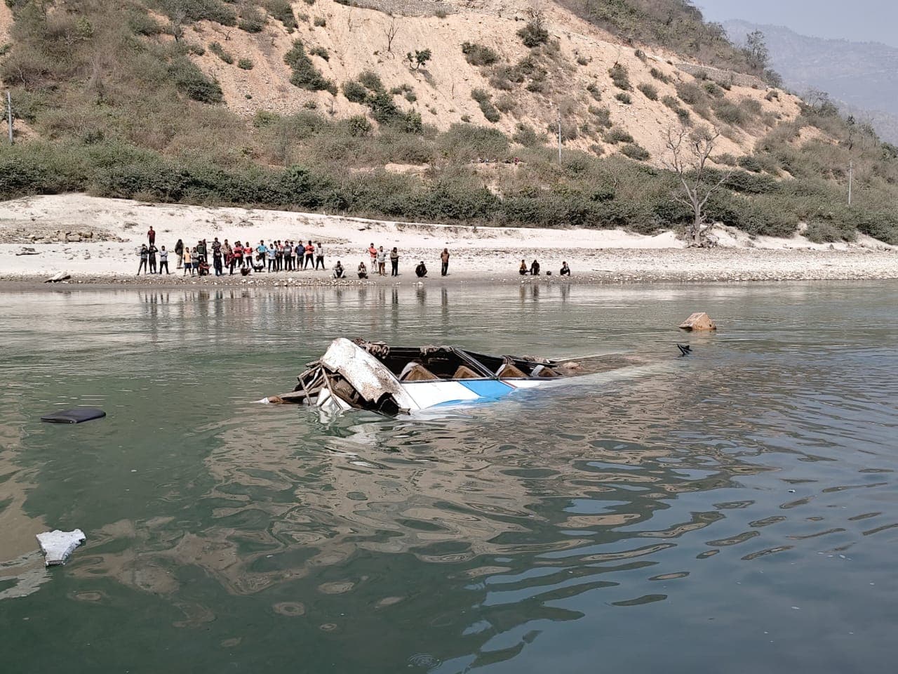 तामाकोशी दुर्घटना अपडेट : ज्यान गुमाउनेको संख्या १२ पुग्यो