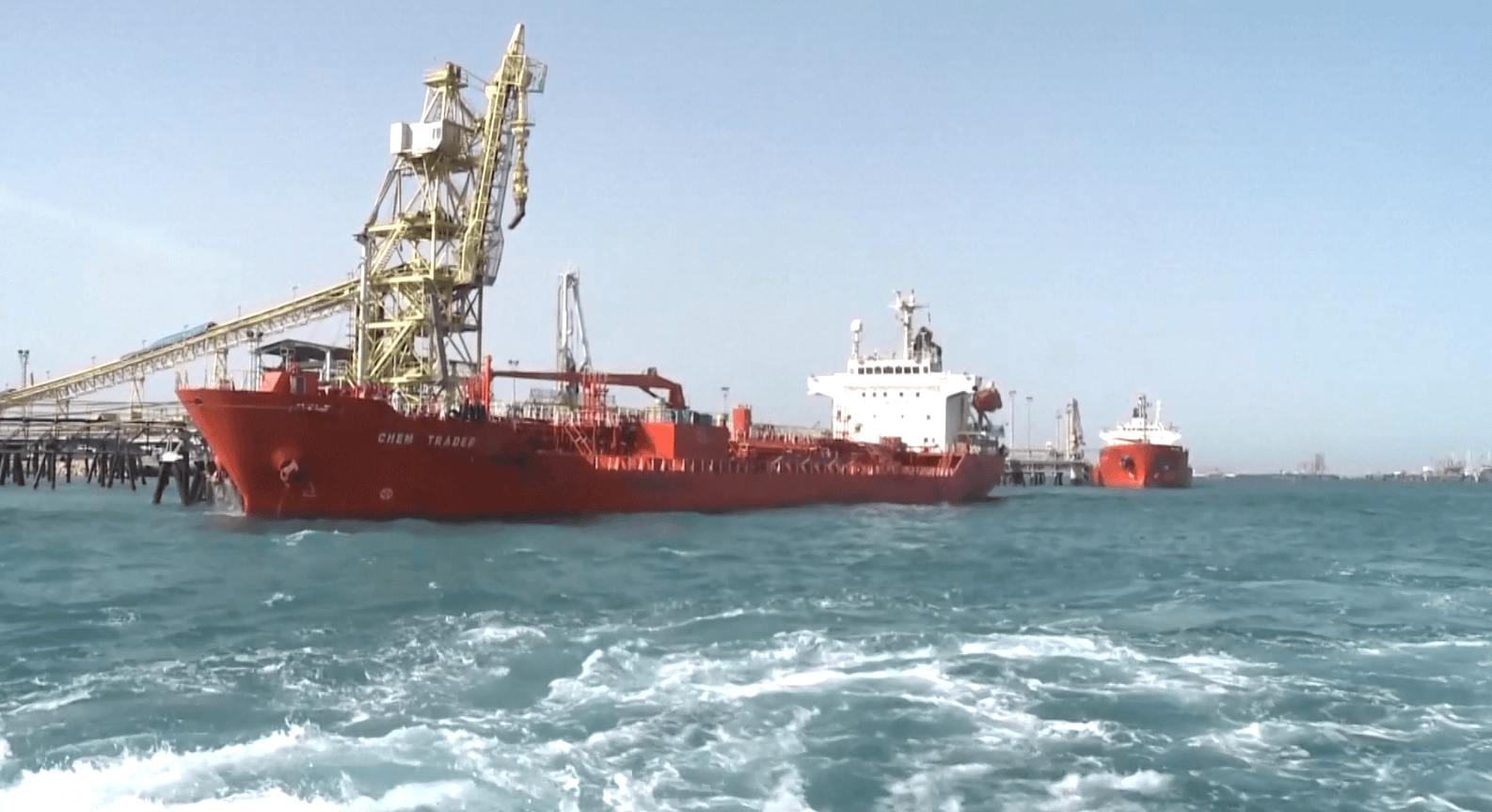 इरानविरुद्ध गठबन्धन गर्दै ट्रम्प