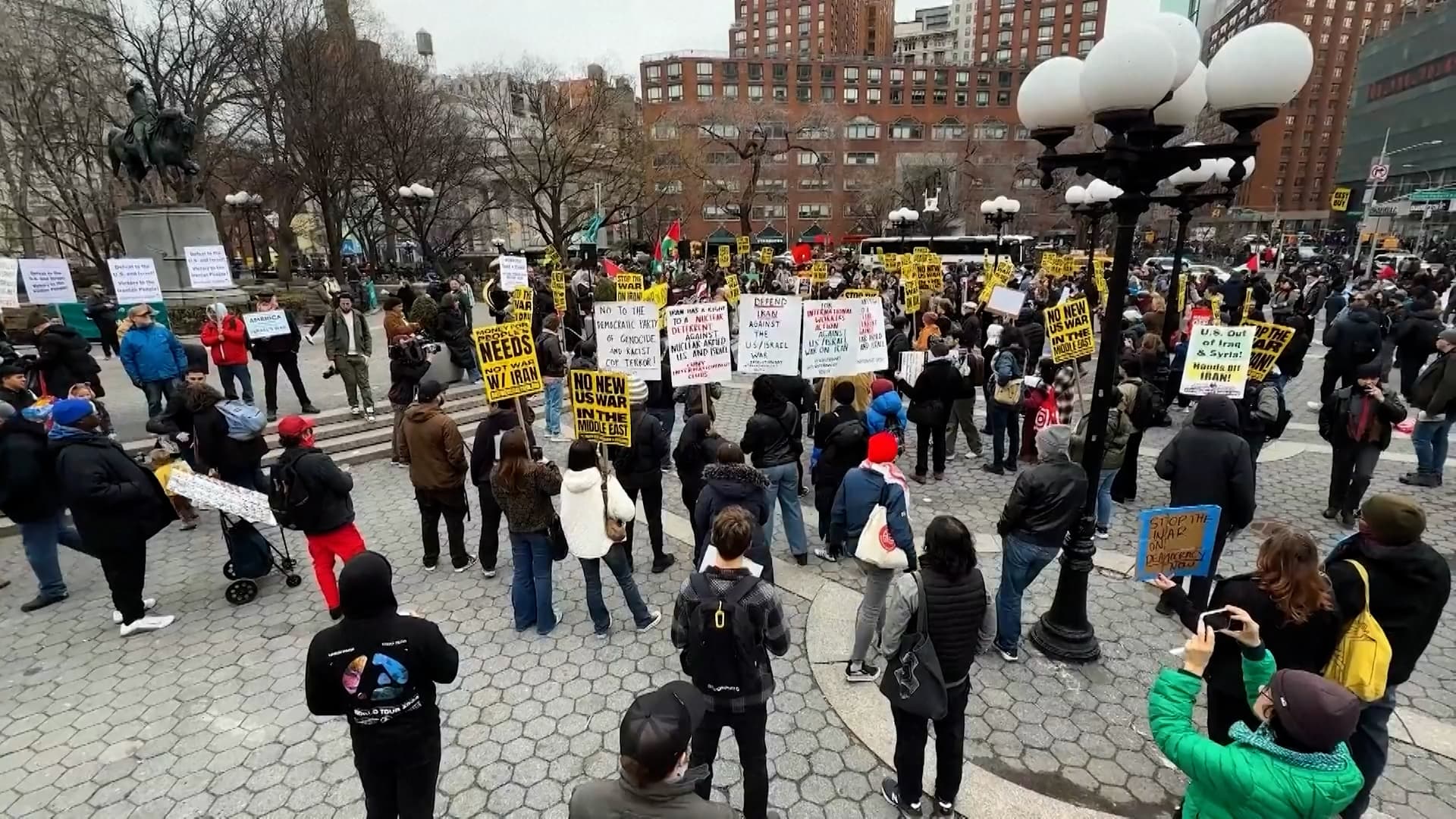 मध्यपूर्वमा गोलाबारी, नेपालमा तनाव