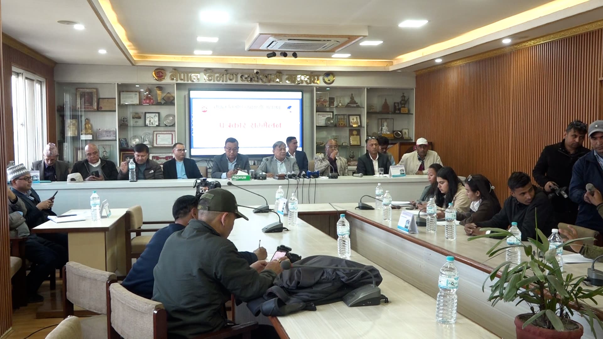 बालेनको अभिव्यक्तिप्रति निर्माण व्यवसायीको आपत्ति