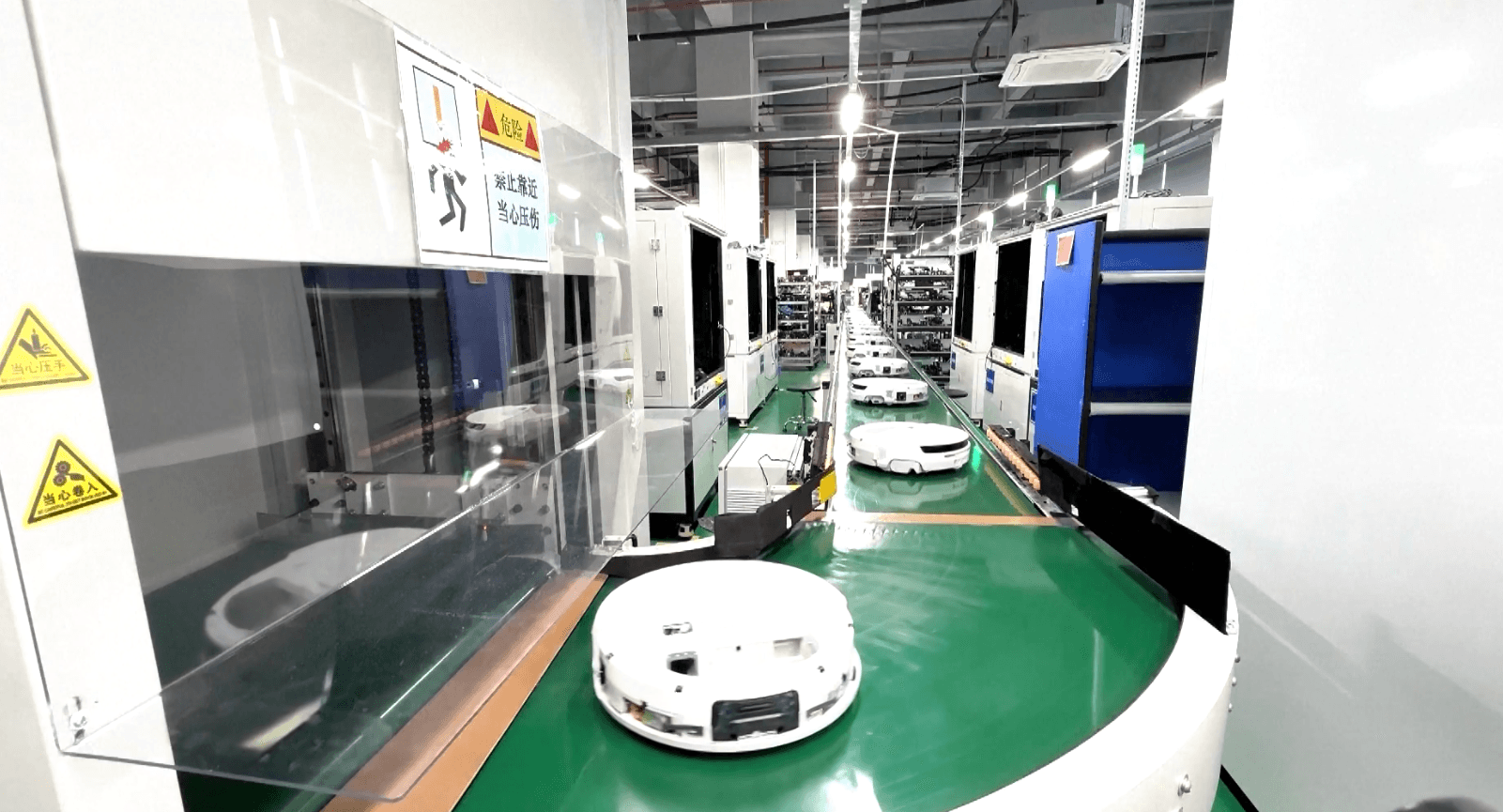 विश्व बजारमा चीनले ल्यायो रोबोट भ्याकुम क्लिीनर