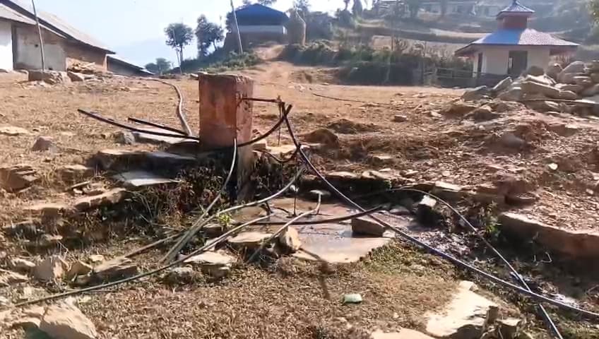 काकाकुल रामेछाप : खानेपानीकै चिन्तामा स्थानीय