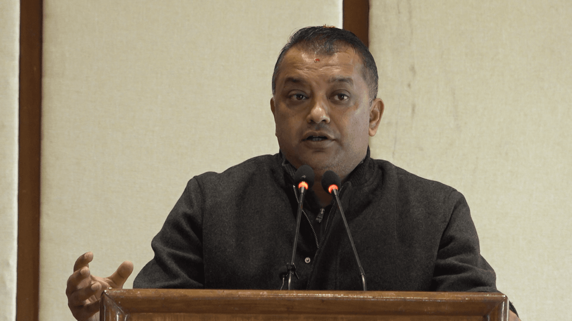 गगनलाई प्रधानमन्त्रीको उम्मेद्वार घोषणा गर्ने गरी कांग्रेसको बैठक बस्दै