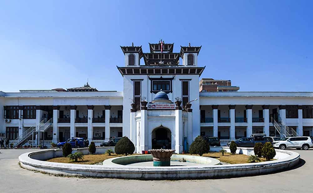 निर्वाचनमा मतदान अधिकृतको जिम्मेवारी र अधिकार के के हुन् ?