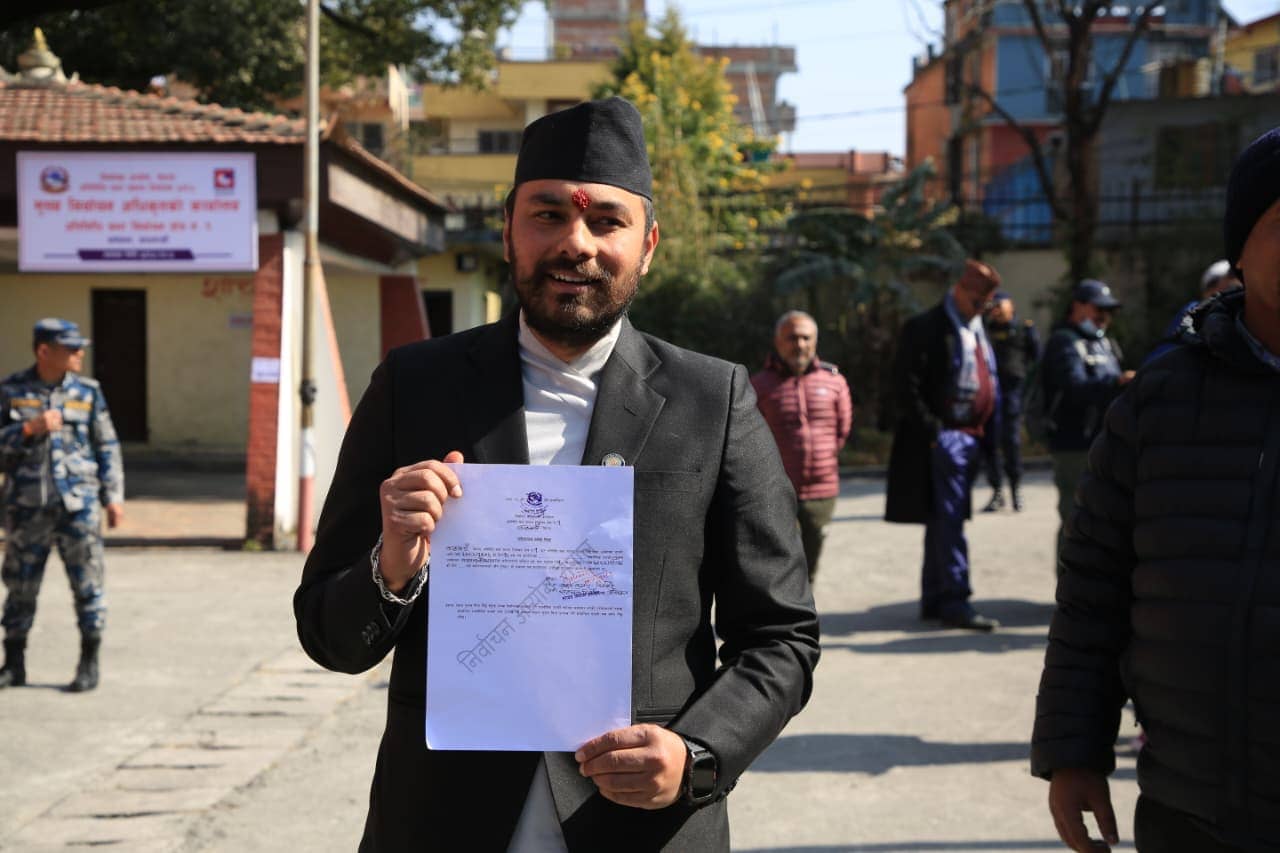 कानुन बनाउने काममा अनुभवी छु, त्यसैले उम्मेदवार बनेको हुँ : घिमिरे