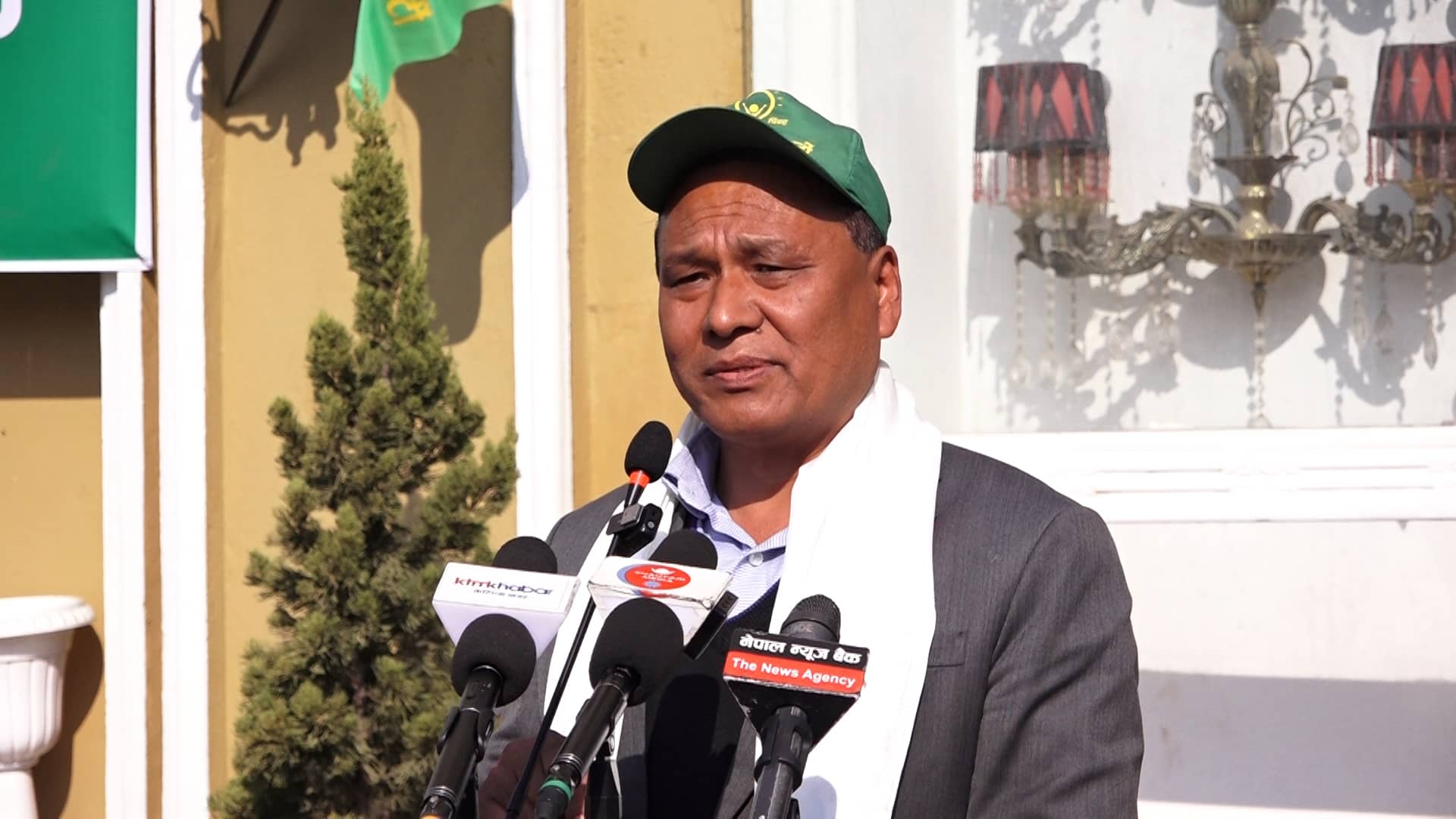 १२ दिनसम्म हाम्रो पार्टी कोमामा बस्यो, अहिले झन उर्जाशिल भएर निस्केको छ स्अध्यक्ष घिसिङ