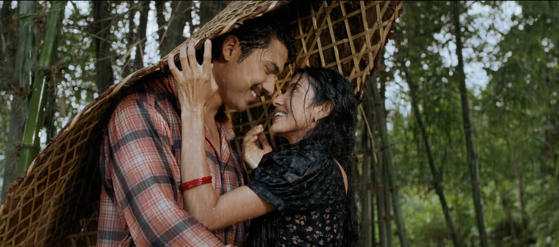 ‘बाटुलो जून’को टिजर सार्वजनिक, अनमोल र प्रिन्सीको केमेस्ट्रीले बढायो उत्सुकता