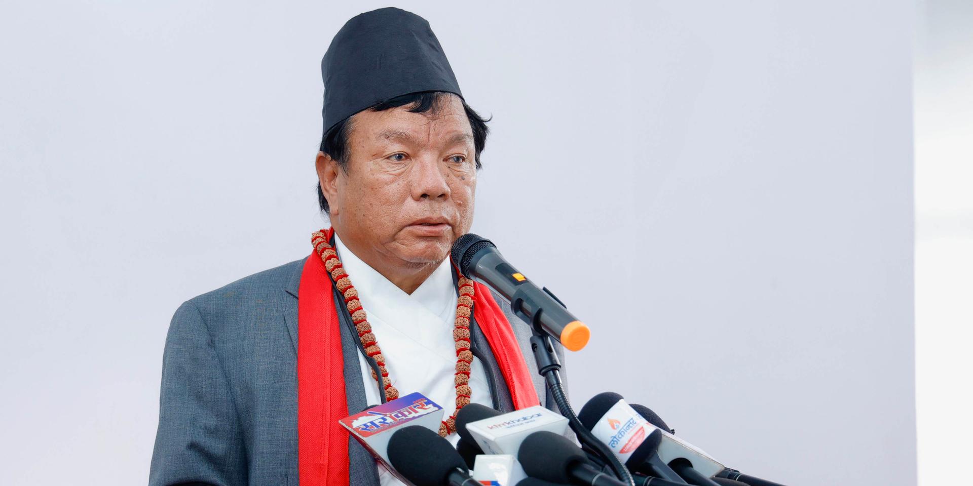 महावीर पुन विज्ञान प्रविधिमन्त्री बन्दै, आजै शपथ