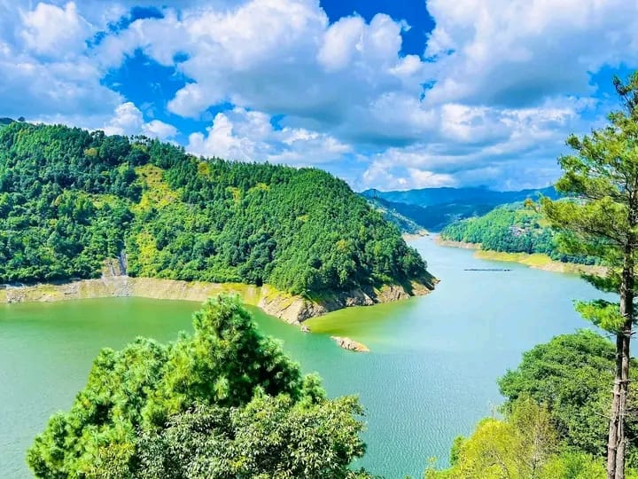 असोज १७ र १८ गतेको अविरल वर्षापछिको कुलेखानीको मनमोहक दृश्य