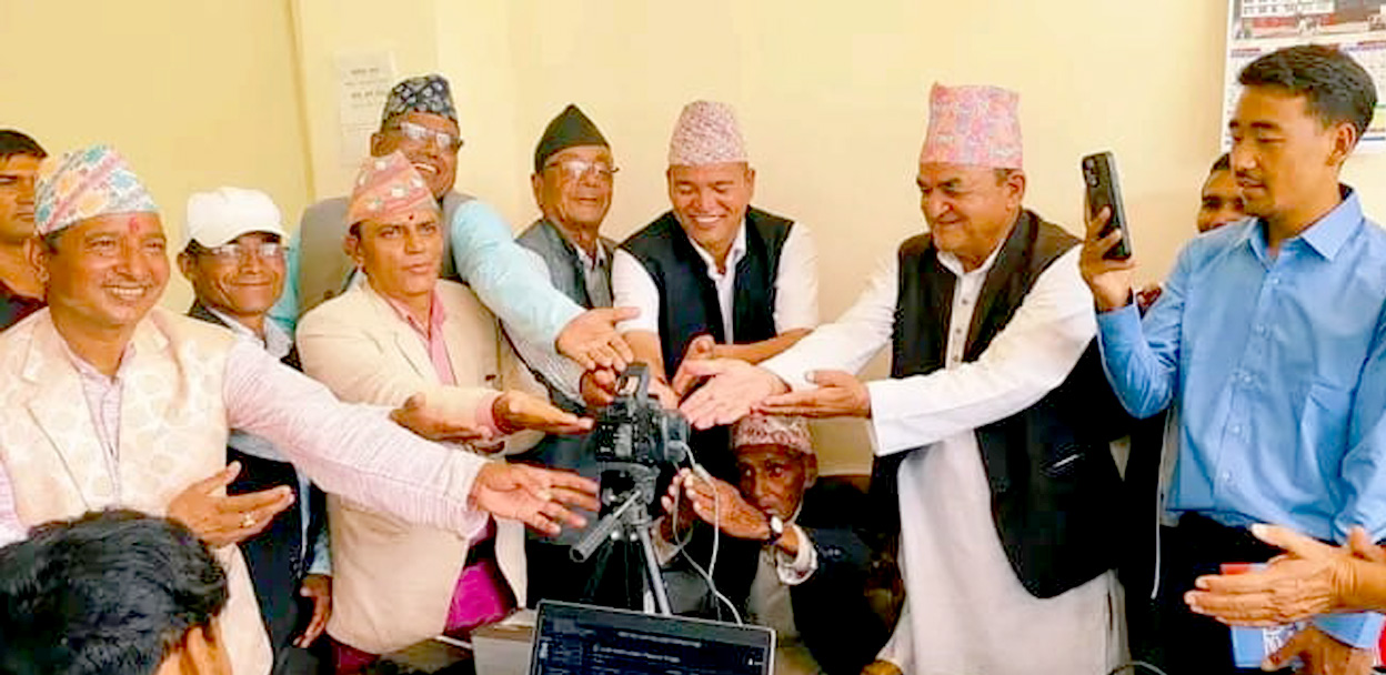 बाजुराको कोल्टीबाट राष्ट्रिय परिचयपत्र सेवा पुनः सुचारु