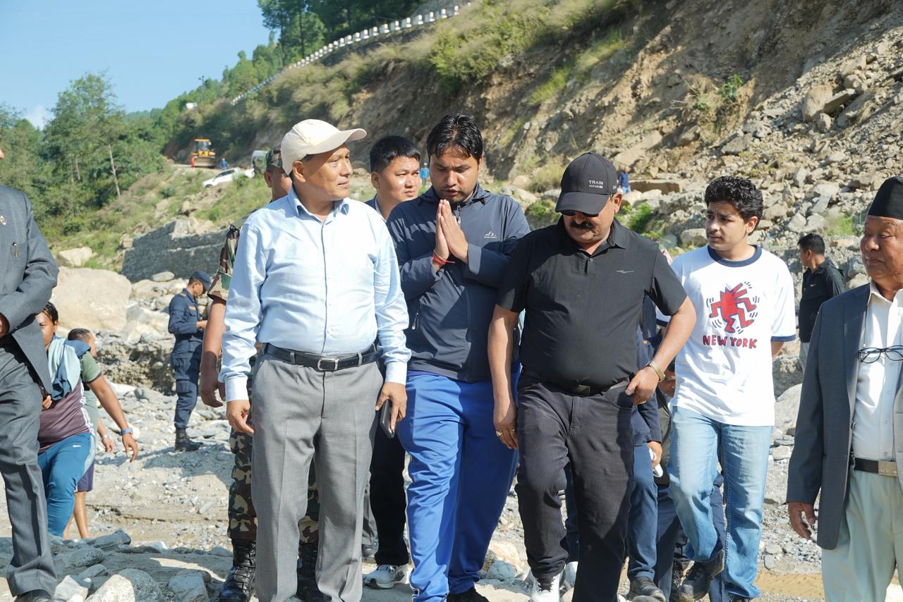 विपी राजमार्गलाई जतिसक्दो छिट्टो सञ्चालनमा ल्याउनेगरी काम गर्न कुलमान घिसिङको निर्देशन