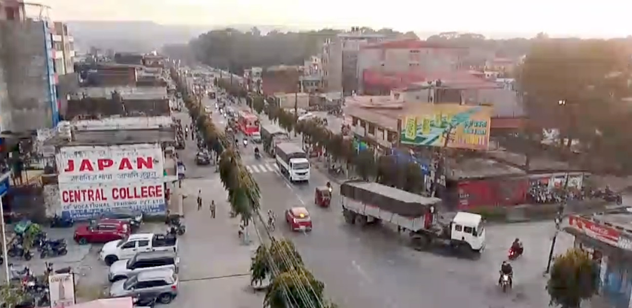 हेटौंडा बजारमा सडक विस्तारको १५ दिने सूचना, १६ मिटर–बाइपास योजना भने अनिश्चित