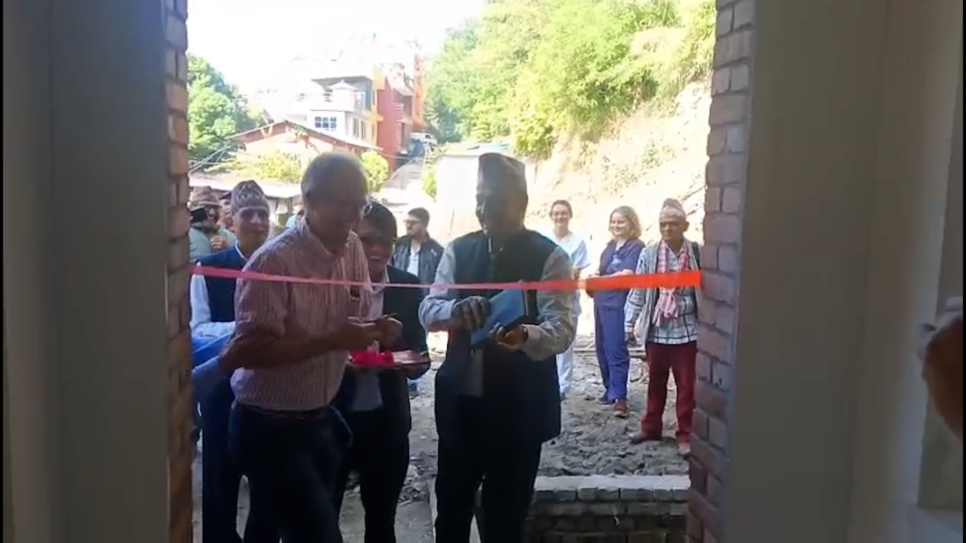 मन्थलीमा बन्यो तिलगंगा सर्जिकल सामुदायिक आँखा केन्द्रको आफ्नै भवन